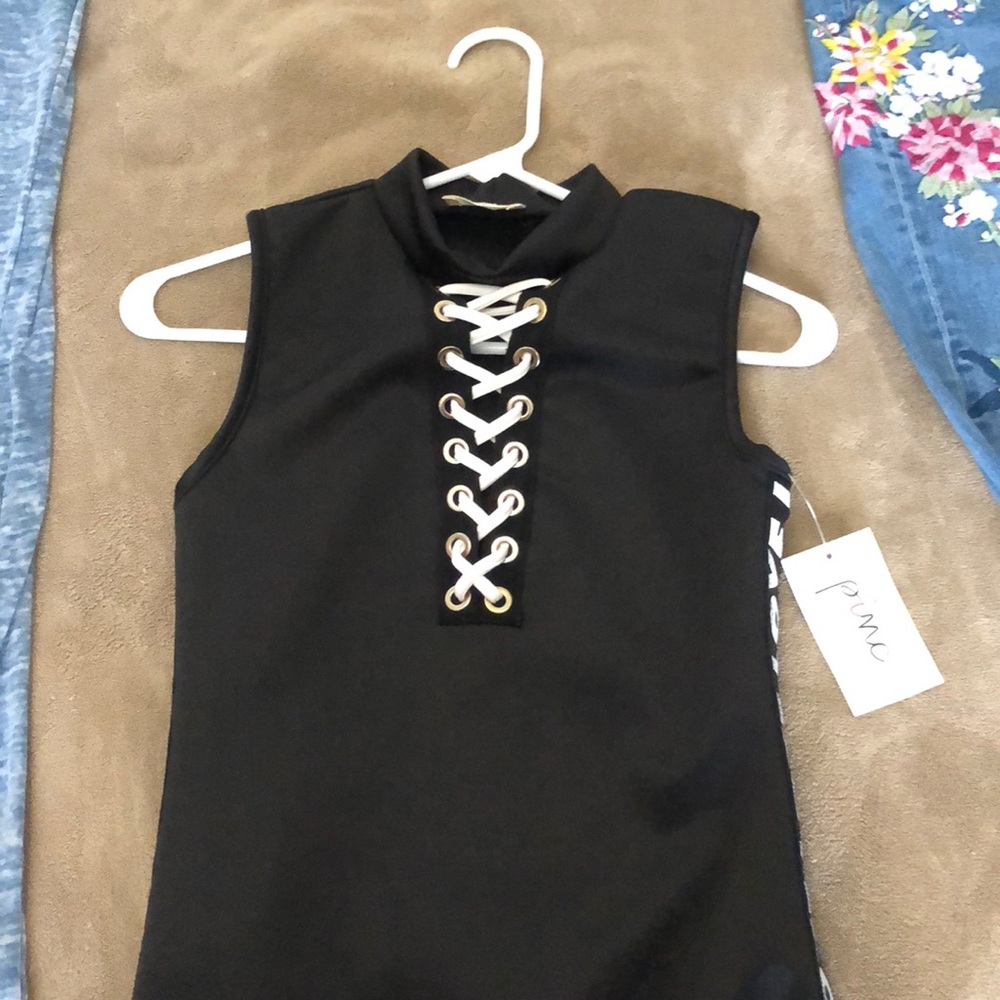 NWT bodycon love dress , low cut , corset front